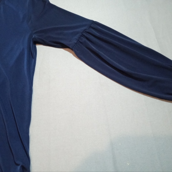 MICHAEL Michael Kors Blue Flowy Long Sleeved V Neck Top Blouse 🌿 Size Small - Picture 10 of 14